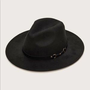 Black fedora